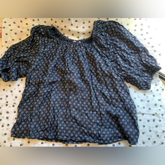 Universal Thread Tops - Blue Lightweight Blouse